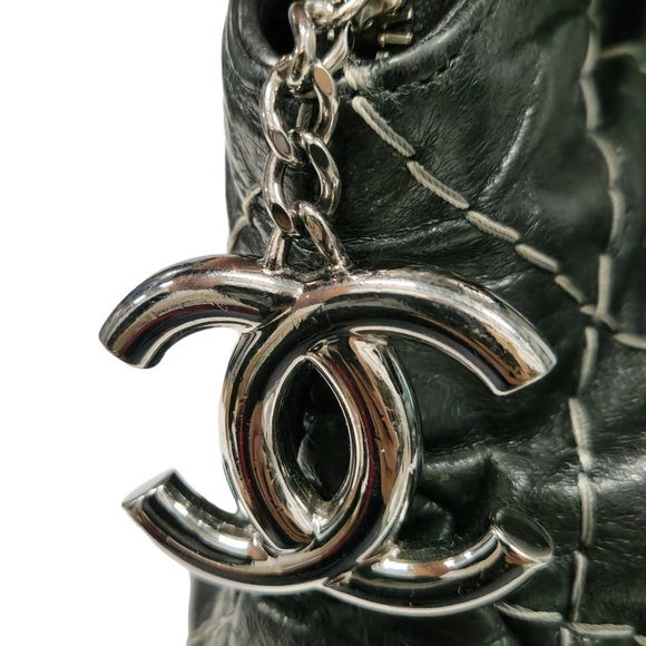 Chanel Black Double Stitched Quilted Leather Chain Bag - Picture 2 of 16